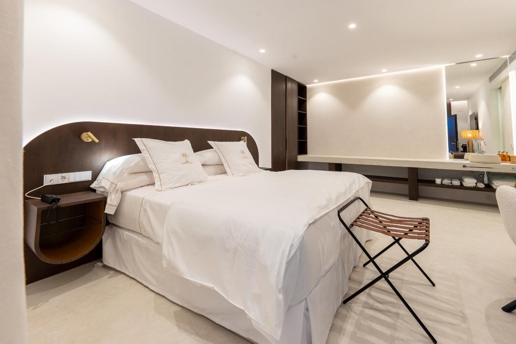 P Santa Clara Boutique By Sojo Cordoue